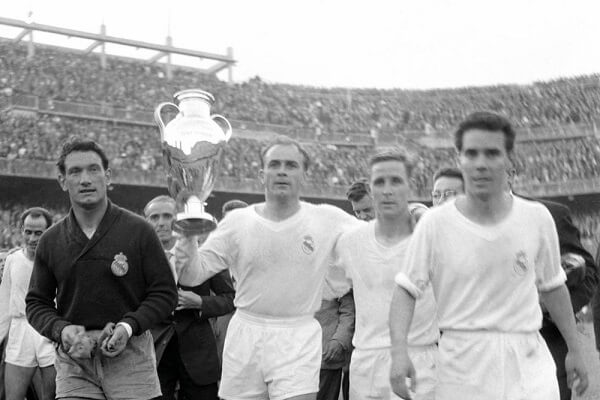 real-madrid-vo-dich-c1-bao-nhieu-lan-1957